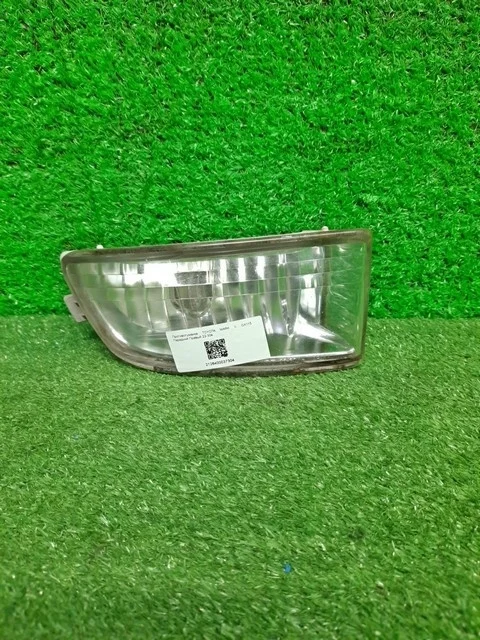 Фара противотуманная правая TOYOTA MARK II X110 2000-2002, MARK II X110 2002-2004
