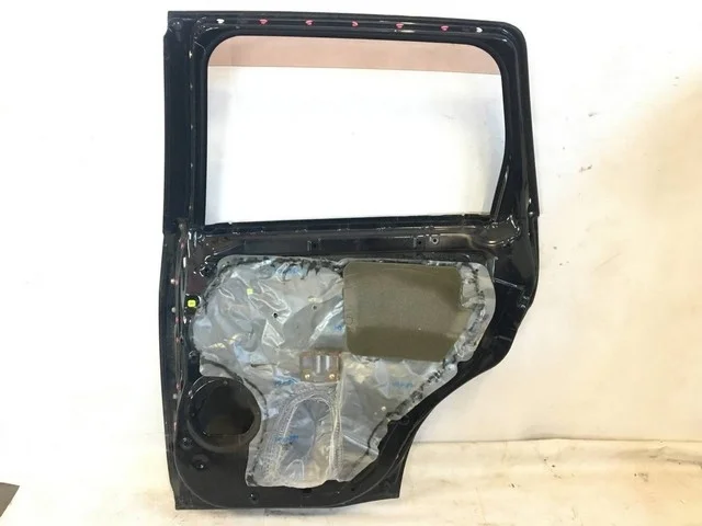Дверь задняя правая (потерта) CW5W MITSUBISHI OUTLANDER XL CW 2007-2010, OUTLANDER XL CW 2010-2012