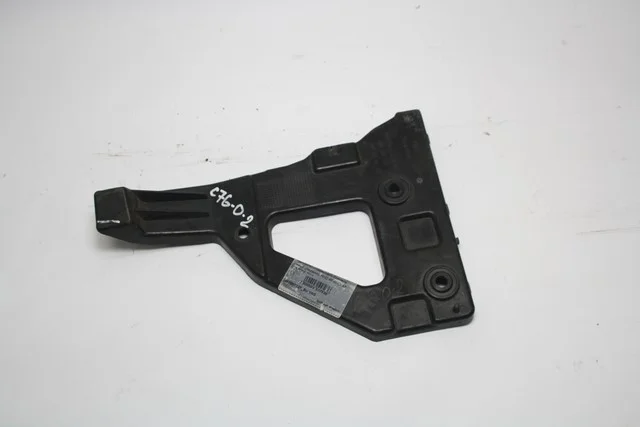 Кронштейн переднего бампера левый (дефект) 4F AUDI A6 C6 2004-2008, A6 C6 2008-2011