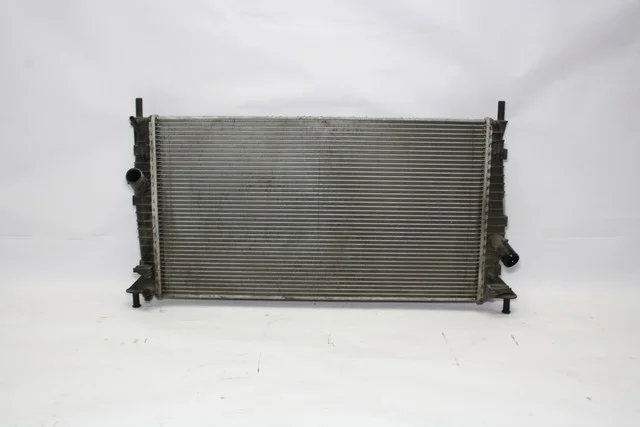 Радиатор охлаждения двигателя VOLVO S40 II MS 2004-2012, C30 MK 2006-2013, FORD C-MAX I DE 2003-2010, MAZDA MAZDA 3 BK 2003-2006, MAZDA 3 BK 2006-2009