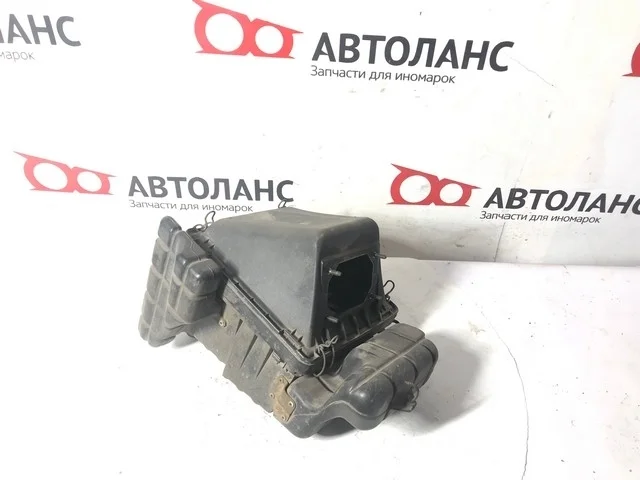Корпус фильтра воздушного V25W MITSUBISHI PAJERO II / MONTERO II V1 / V2 / V3 / V4 1991-1996, PAJERO II / MONTERO II V1 / V2 / V3 / V4 1997-2000