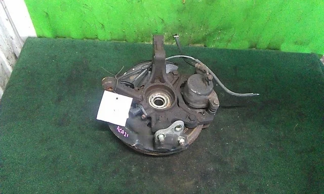 Кулак поворотный левый ACA21 TOYOTA RAV4 XA20 2000-2003, RAV4 XA20 2003-2005