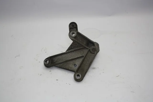 Кронштейн опоры подушки двигателя NISSAN NOTE E11 2005-2008, NOTE E11 2008-2012