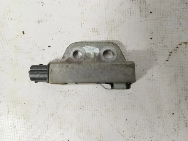 Датчик удара боковой J31 INFINITI INFINITI I35 A33 2000-2004, NISSAN MURANO Z50 2003-2008, MAXIMA V A33 1999-2006, TEANA J31 2003-2005