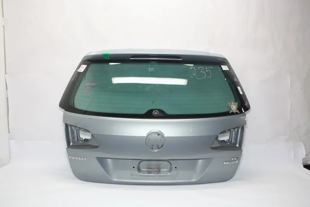 Крышка багажника 3C VOLKSWAGEN PASSAT B7 2011-2015