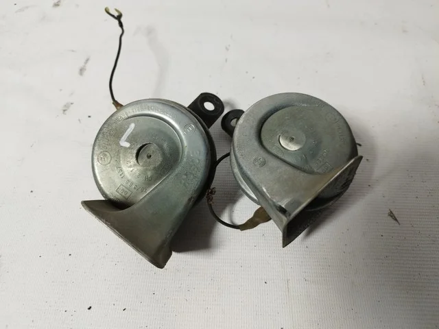 Сигнал звуковой AT190 TOYOTA STARLET P80 1989-1995, CARINA T190 1992-1996, CARINA E T190 1992-1997