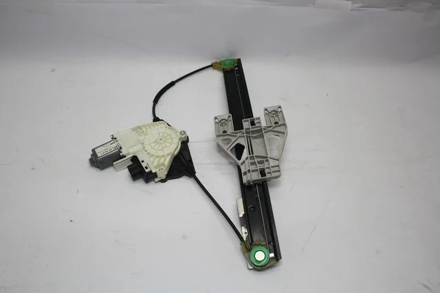 Стеклоподъемник двери задней правой 8K2 AUDI A4 B8 2011-2015, A4 B8 2007-2011