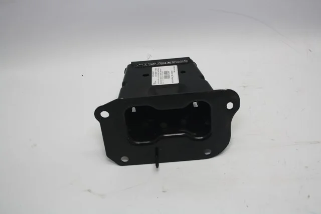 Кронштейн усилителя переднего бампера правый J32 NISSAN TEANA J32 2008-2012, TEANA J32 2011-2014