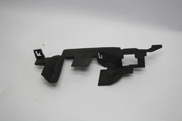 Воздуховод радиатора правый VOLKSWAGEN JETTA V 1K2 / 1K5 2005-2011, GOLF V 1K1 / 1K5 2003-2009