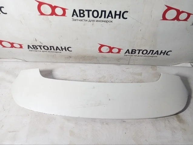 Спойлер крышки багажника (потертость) ZWA10 LEXUS CT 200H A10 2011-2013, CT 200H A10 2014-2017