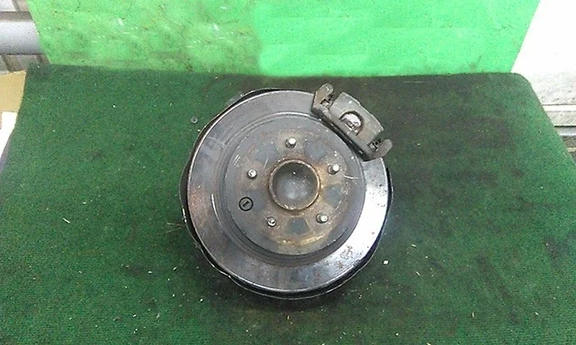 Кулак задний левый J31 NISSAN TEANA J31 2003-2005, TEANA J31 2006-2008