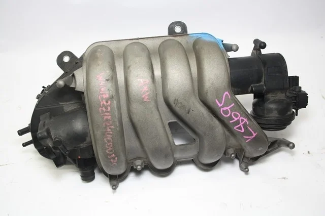 Коллектор впускной 1K1 VOLKSWAGEN PASSAT B6 2005-2010, JETTA V 1K2 / 1K5 2005-2011, GOLF V 1K1 / 1K5 2003-2009, SEAT LEON 1P 2005-2013