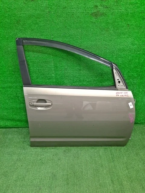 Дверь передняя правая (царапина) NHW20 TOYOTA PRIUS XW20 2003-2005, PRIUS XW20 2005-2009, PRIUS XW20 2009-2011