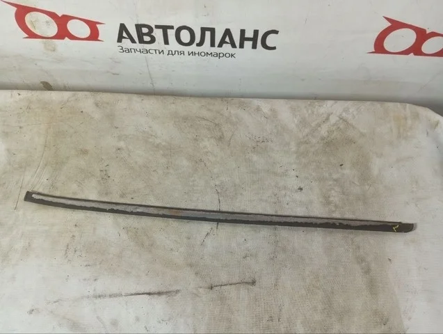Молдинг стекла лобового левый V34 MITSUBISHI PAJERO II / MONTERO II V1 / V2 / V3 / V4 1991-1996, PAJERO II / MONTERO II V1 / V2 / V3 / V4 1997-2000