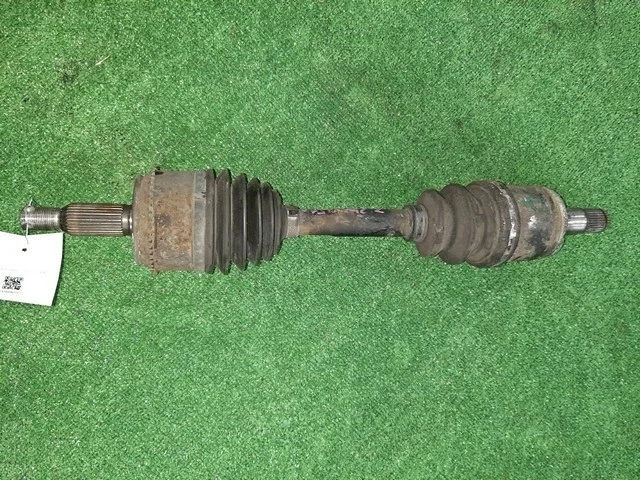 Привод передний левый V75W MITSUBISHI PAJERO III / MONTERO III V6 / V7 2000-2002, PAJERO III / MONTERO III V6 / V7 2003-2006