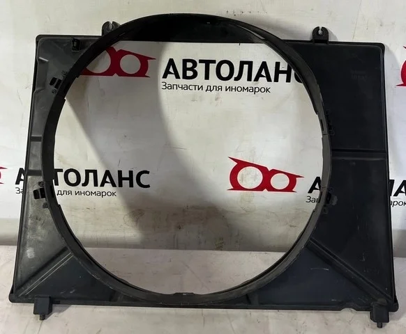 Диффузор радиатора охлаждения V75W MITSUBISHI PAJERO III / MONTERO III V6 / V7 2000-2002, PAJERO III / MONTERO III V6 / V7 2003-2006