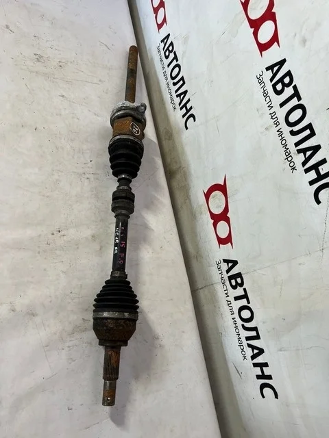 Привод передний правый (порван пыльник внутренней гранаты) NF15 NISSAN JUKE YF15 2010-2014