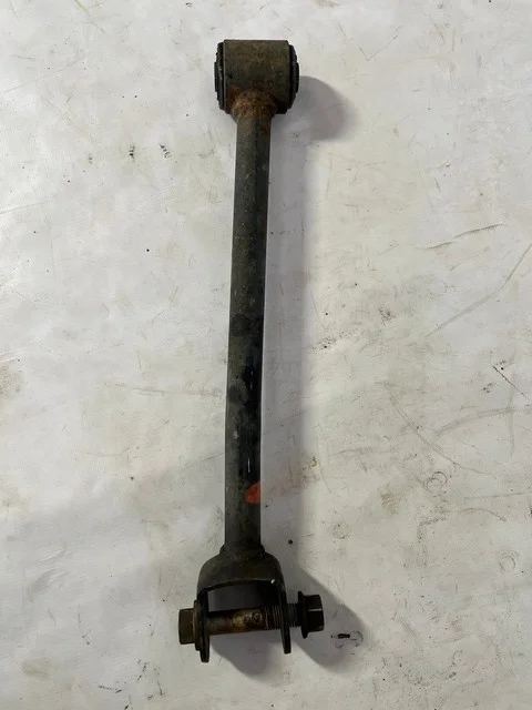 Тяга задней подвески левая=правая GSU35 TOYOTA HARRIER XU30 2003-2013, LEXUS RX II 300/330/350/400H XU30 2003-2006