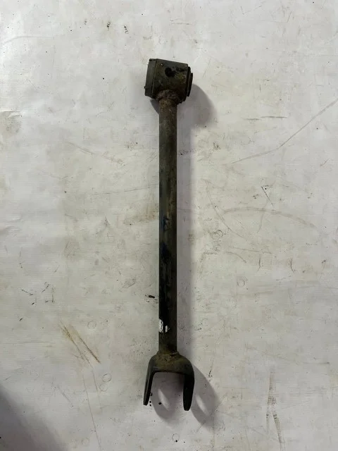 Тяга задней подвески левая GSU35 TOYOTA HARRIER XU30 2003-2013, LEXUS RX II 300/330/350/400H XU30 2003-2006, RX II 300/330/350/400H XU30 2006-2009