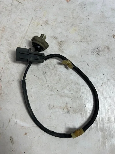 Датчик детонации NA4W MITSUBISHI GRANDIS NA4W 2003-2011, OUTLANDER CU 2003-2007, GALANT DJ 2003-2008, GALANT DM 2008-2012, AIRTREK CU 2001-2005