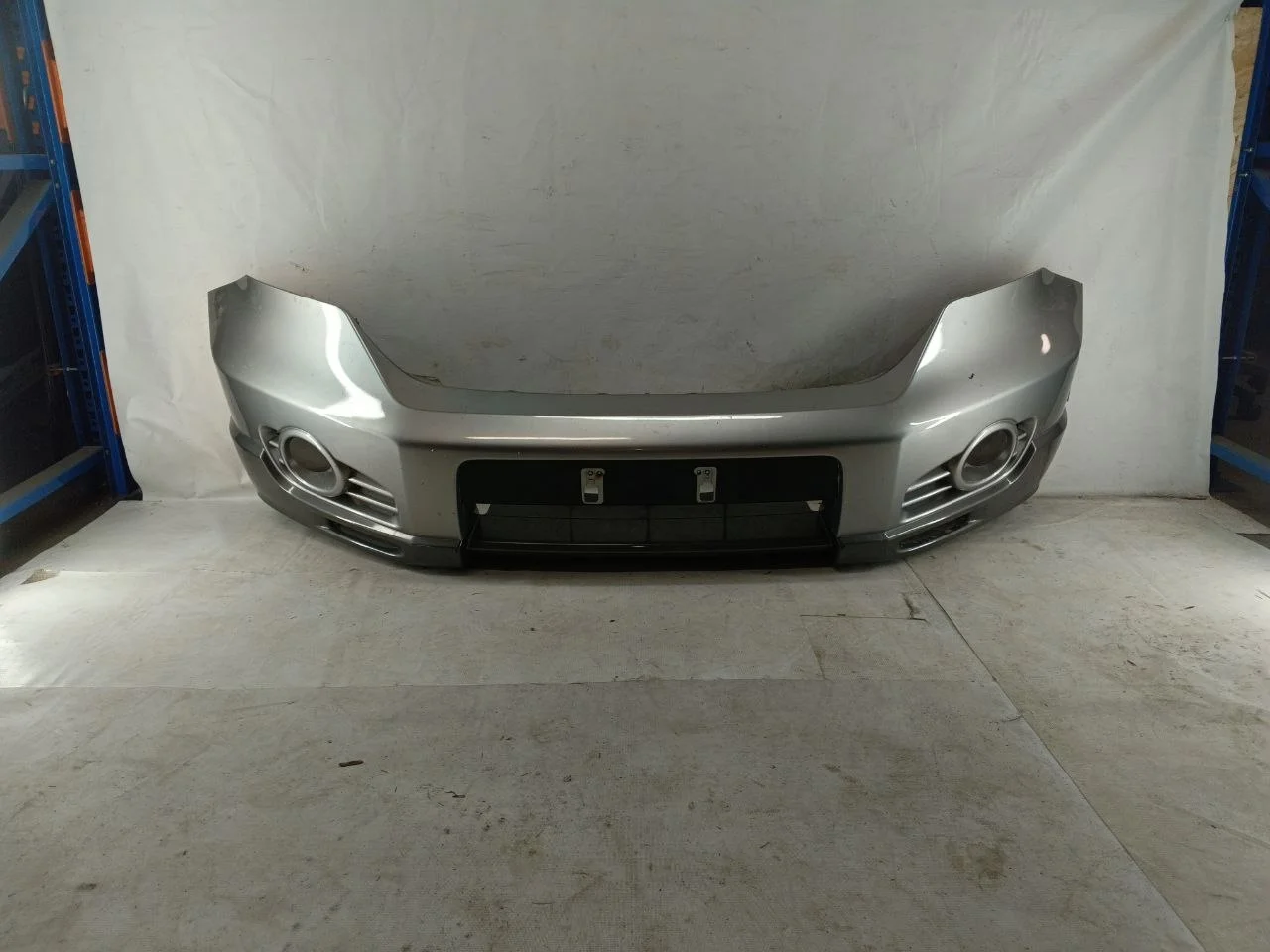 Бампер передний (дефект ЛКП, потерт) RE4 HONDA CR-V III RE 2007-2010