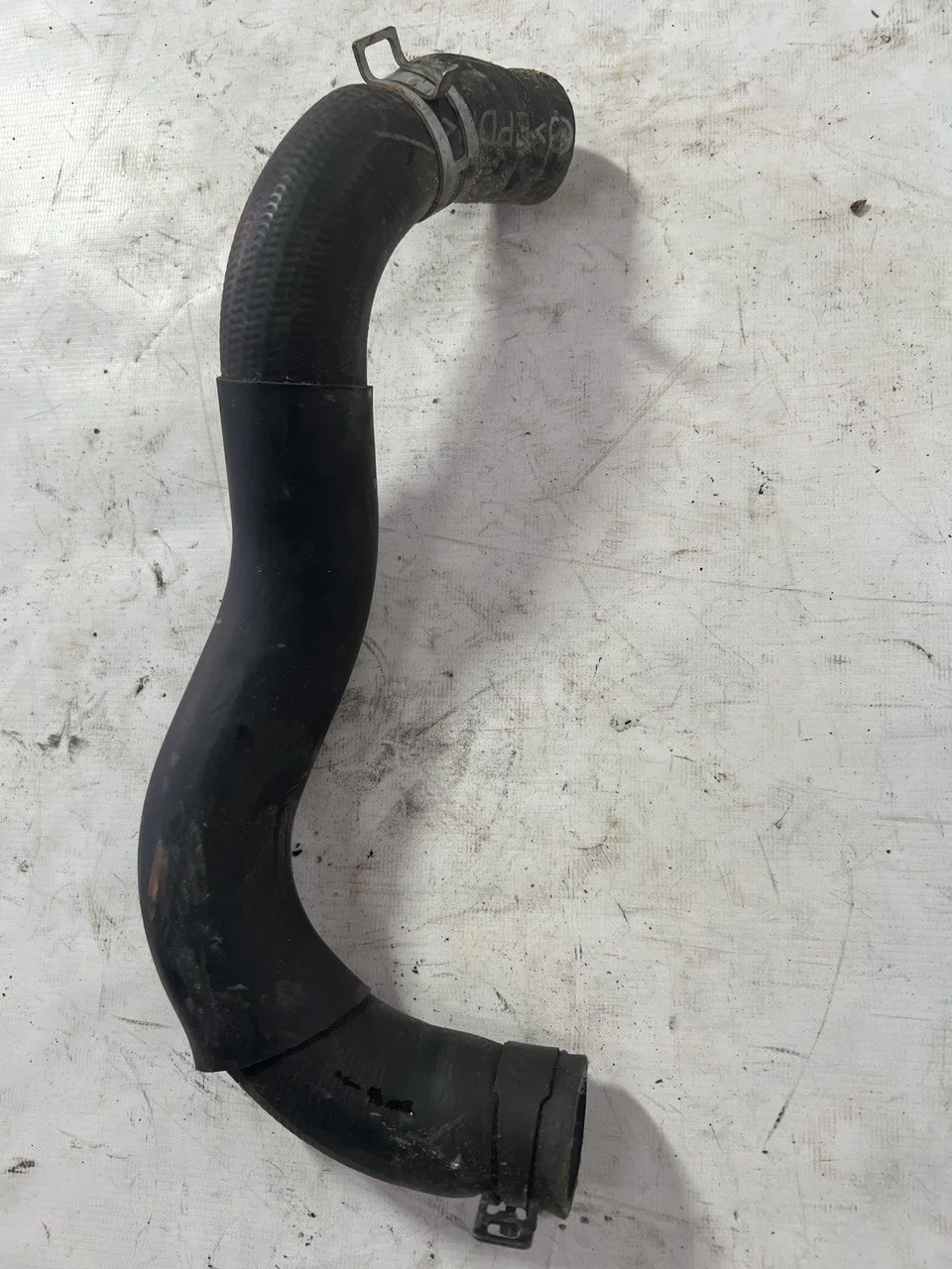 Патрубок радиатора охлаждения нижний GHEFP MAZDA MAZDA 6 GH 2007-2010, MAZDA 6 GH 2010-2012, ATENZA GH 2008-2009, ATENZA GH 2010-2012