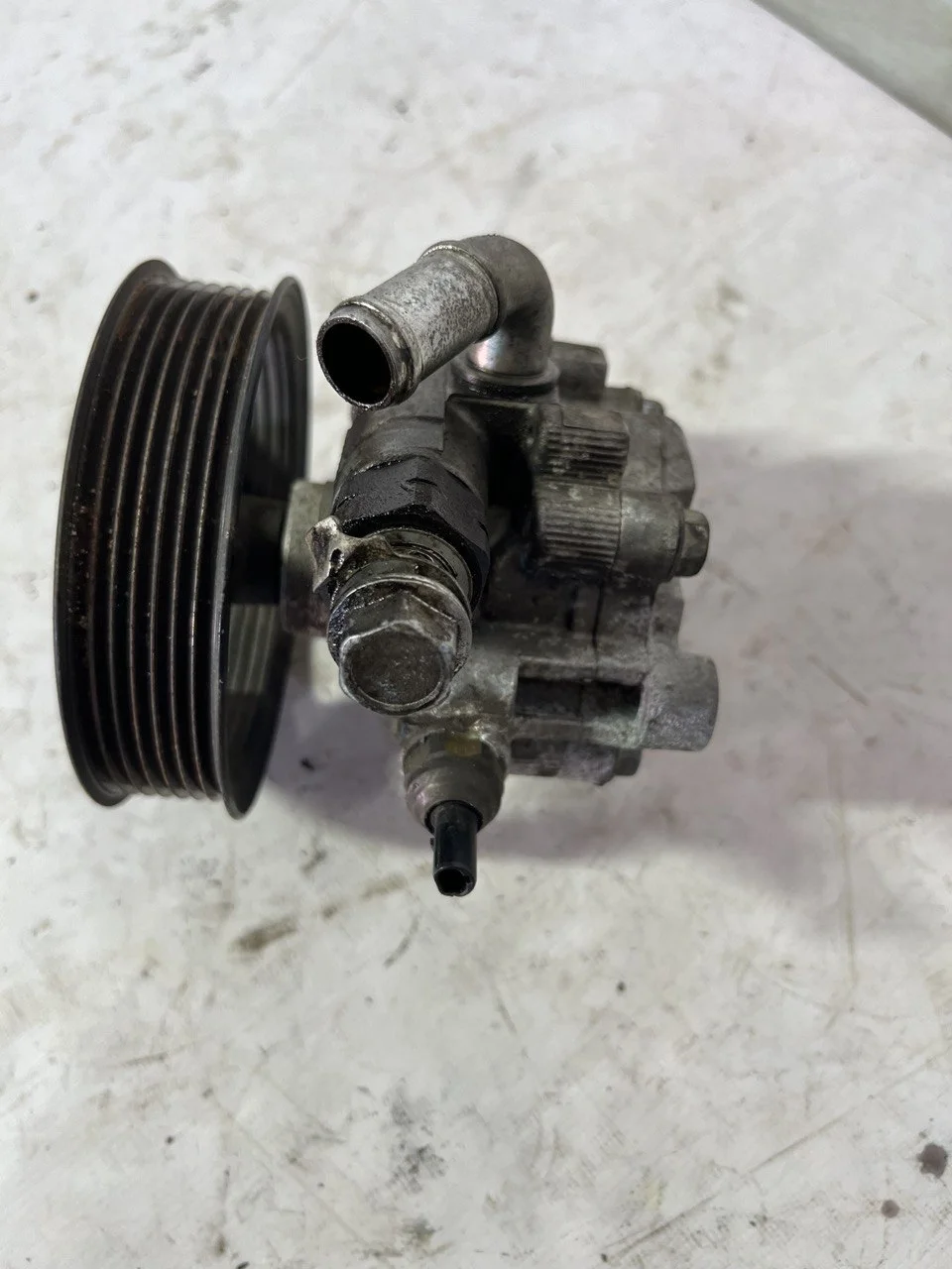 Насос гидроусилителя руля ACV40 TOYOTA CAMRY XV40 2006-2009, CAMRY XV40 2009-2011, LEXUS ES V 350 GSV40 2006-2009, ES V 350 GSV40 2009-2012