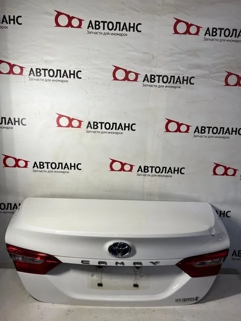 Крышка багажника (потерта, замятость) XV70 TOYOTA CAMRY XV70 2017-2021