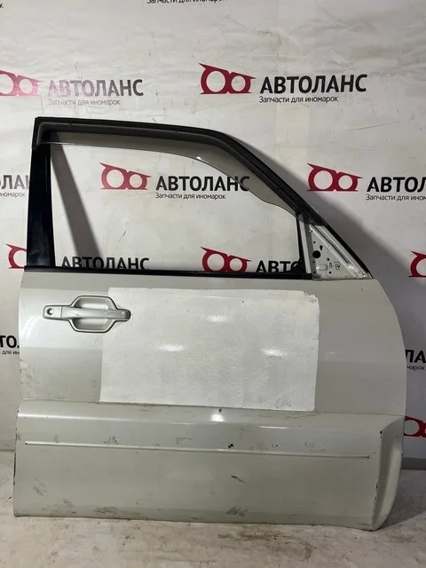 Дверь передняя правая (дефект ЛКП) V93W MITSUBISHI PAJERO IV / MONTERO IV V8 / V9 2006-2011, PAJERO IV / MONTERO IV V8 / V9 2011-2014