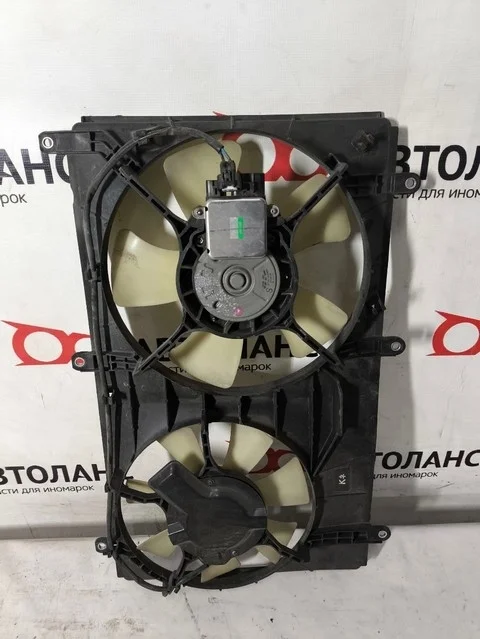 Диффузор радиатора охлаждения NA4W MITSUBISHI GRANDIS NA4W 2003-2011