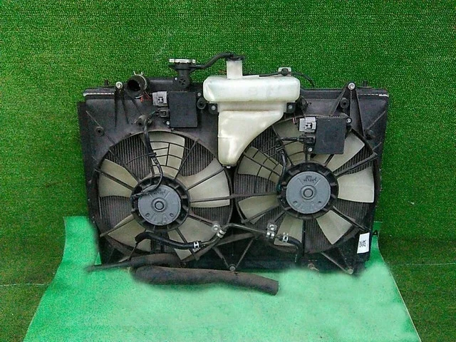 Радиатор охлаждения двигателя ER3P MAZDA CX-7 ER 2006-2009, CX-7 ER 2009-2012
