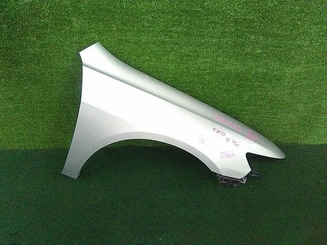 Крыло переднее правое (потерто) CL7 HONDA ACCORD VII CM / CL / CN 2002-2006, ACCORD VII CM / CL / CN 2006-2008