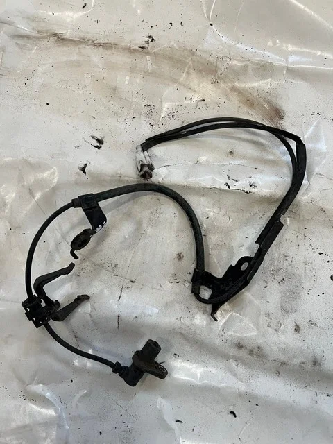 Датчик ABS передний левый GSU35 TOYOTA HARRIER XU30 2003-2013, LEXUS RX II 300/330/350/400H XU30 2003-2006, RX II 300/330/350/400H XU30 2006-2009