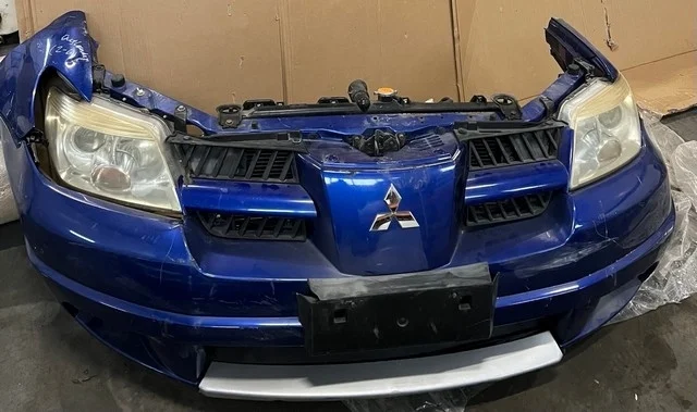 Ноускат (замят, лом решетки) CU4W MITSUBISHI OUTLANDER CU 2003-2007, AIRTREK CU 2001-2005