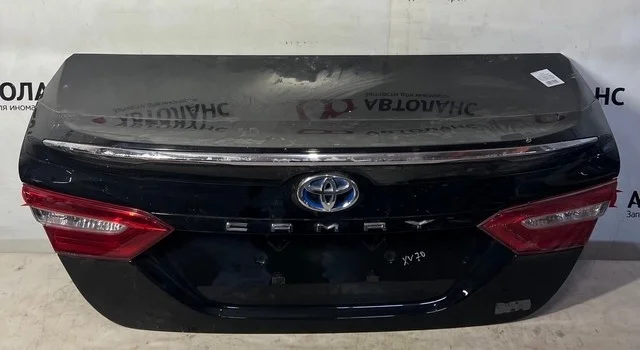 Крышка багажника (отличное состояние) XV70 TOYOTA CAMRY XV70 2017-2021