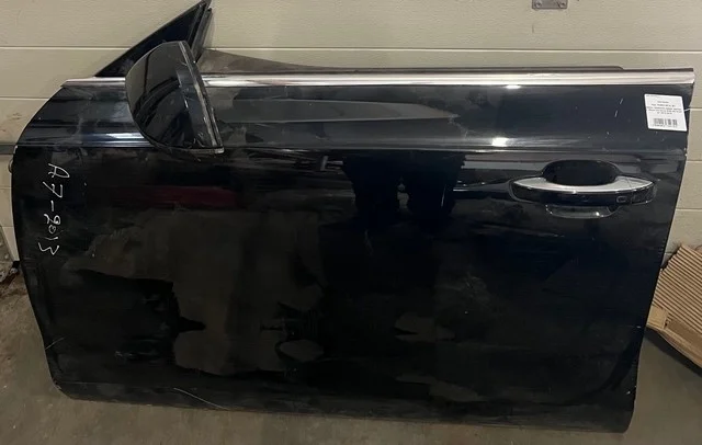 Дверь передняя левая (потерта) 4G AUDI A7 4G 2010-2014, A7 4G 2014-2018