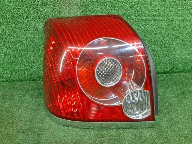 Фонарь задний левый AZT250 TOYOTA AVENSIS T250 2006-2008