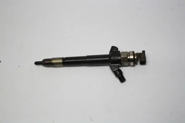 Форсунка топливная V98W MITSUBISHI PAJERO IV / MONTERO IV V8 / V9 2006-2011, PAJERO IV / MONTERO IV V8 / V9 2011-2014