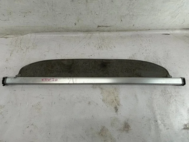 Шторка багажника (вмятина, дефект) NHW20 TOYOTA PRIUS XW20 2005-2009, PRIUS XW20 2009-2011