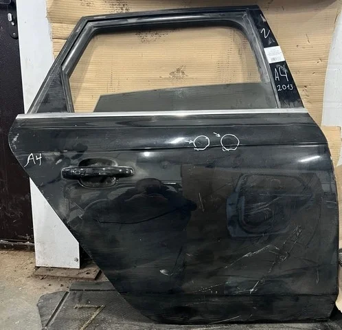 Дверь задняя правая (тычки) 8K2 AUDI A4 B8 2011-2015, A4 B8 2007-2011