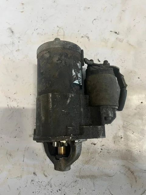Стартер V73W MITSUBISHI PAJERO III / MONTERO III V6 / V7 2000-2002, PAJERO III / MONTERO III V6 / V7 2003-2006