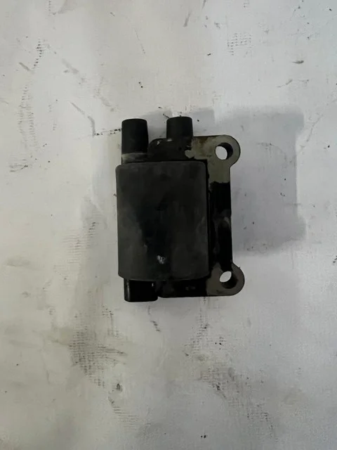 Катушка зажигания V73W MITSUBISHI PAJERO II / MONTERO II V1 / V2 / V3 / V4 1991-1996, PAJERO III / MONTERO III V6 / V7 2000-2002