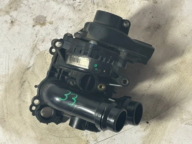 Насос водяной 5N AUDI A4 B8 2011-2015, VOLKSWAGEN PASSAT B6 2005-2010, PASSAT CC 357 2008-2012, GOLF V 1K1 / 1K5 2003-2009