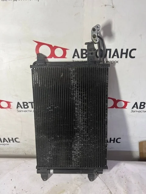 Радиатор кондиционера 1K2 VOLKSWAGEN JETTA V 1K2 / 1K5 2005-2011, GOLF V 1K1 / 1K5 2003-2009, GOLF VI 5K1 / AJ5 2009-2013