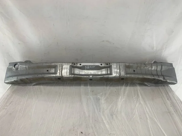 Усилитель бампера переднего NA4W MITSUBISHI GRANDIS NA4W 2003-2011