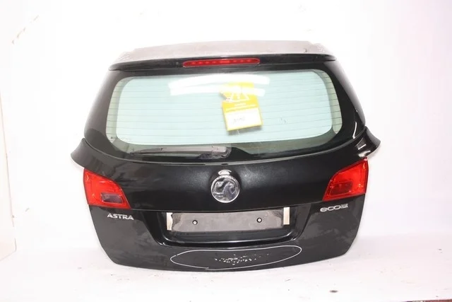 Крышка багажника (потертости) OPEL ASTRA J P10 2010-2017