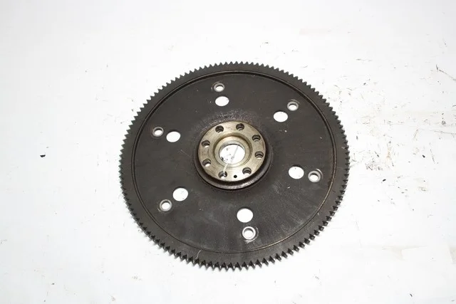 Маховик V77W MITSUBISHI PAJERO III / MONTERO III V6 / V7 2000-2002, PAJERO III / MONTERO III V6 / V7 2003-2006