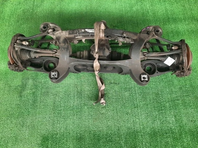 Балка задняя W203 MERCEDES BENZ MERCEDES BENZ C-CLASS W203 2000-2006, MERCEDES BENZ CLK-CLASS C209 2002-2010