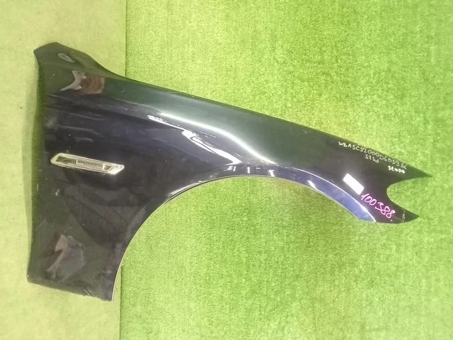 Крыло переднее правое (царапины) F10 BMW 5-Series F10 / F11 2009-2013, 5-Series F10 / F11 2013-2016