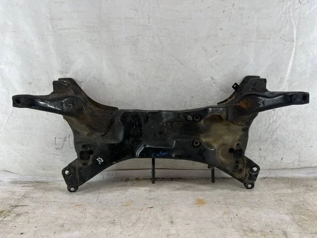 Балка передняя CU5W MITSUBISHI OUTLANDER CU 2003-2007, AIRTREK CU 2001-2005